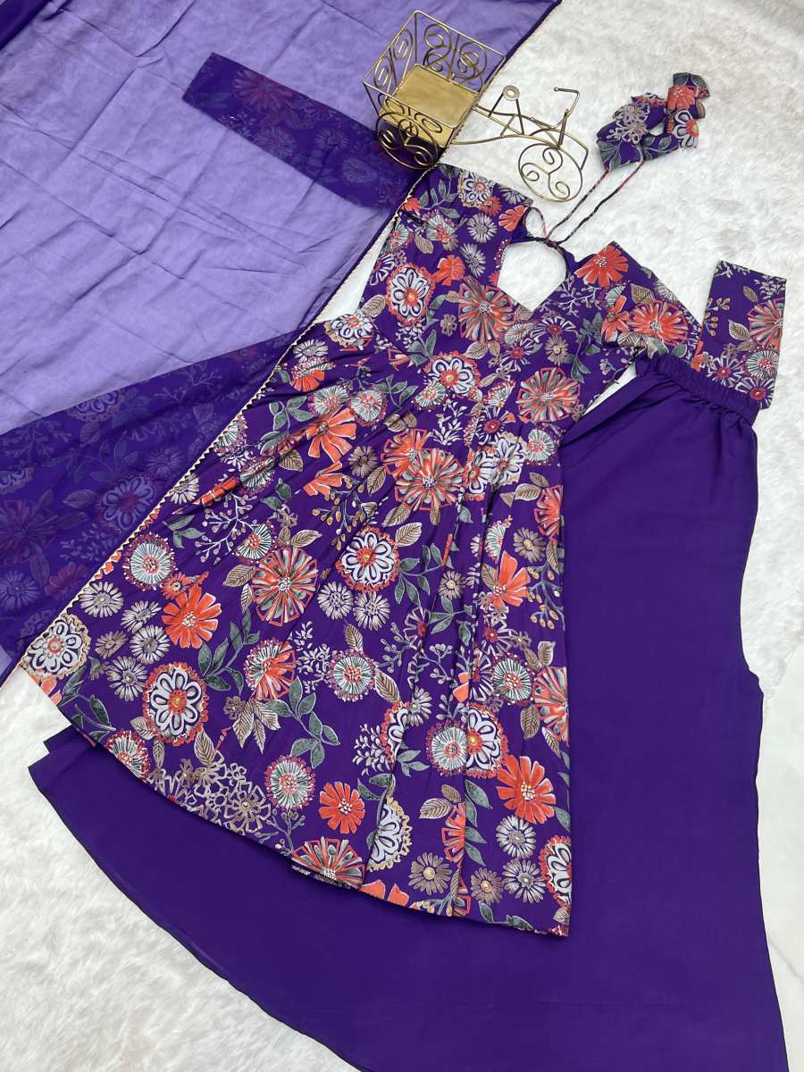 FANCY RROMAN SILK DISCHARGE PRINTING WORK KEDIYA STYLE TOP PALAZZO WITH DUPATTA FESTIVE WEAR WHOLESALE PRICE ETHNIC GARMENT12) (2)
