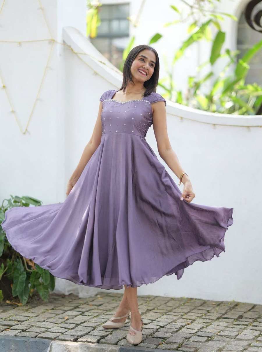 GEORGEOUS RANGOLI SILK MAGGAM WORK GOWN PARTY WEAR WHOLESALE PRICE ETHNIC GARMENT (3)