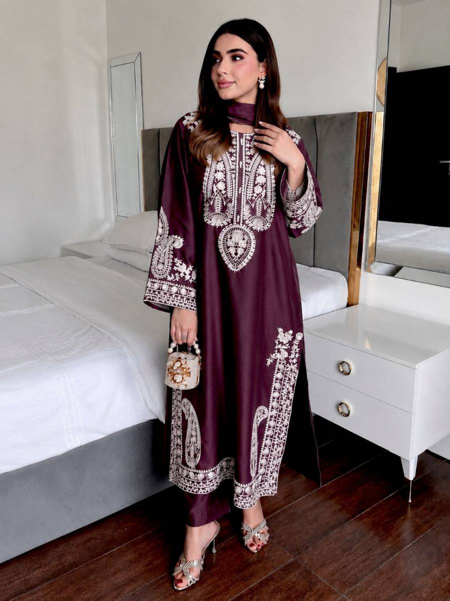 MODERN CHINON SILK THREAD EMBROIDERY WORK TOP PALAZZO WITH DUPATTA FESTIVE WEAR WHOLESALE PRICE ETHNIC GARMENT (2)