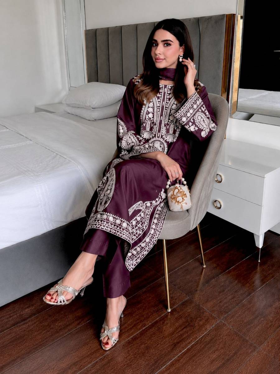 MODERN CHINON SILK THREAD EMBROIDERY WORK TOP PALAZZO WITH DUPATTA FESTIVE WEAR WHOLESALE PRICE ETHNIC GARMENT (3)