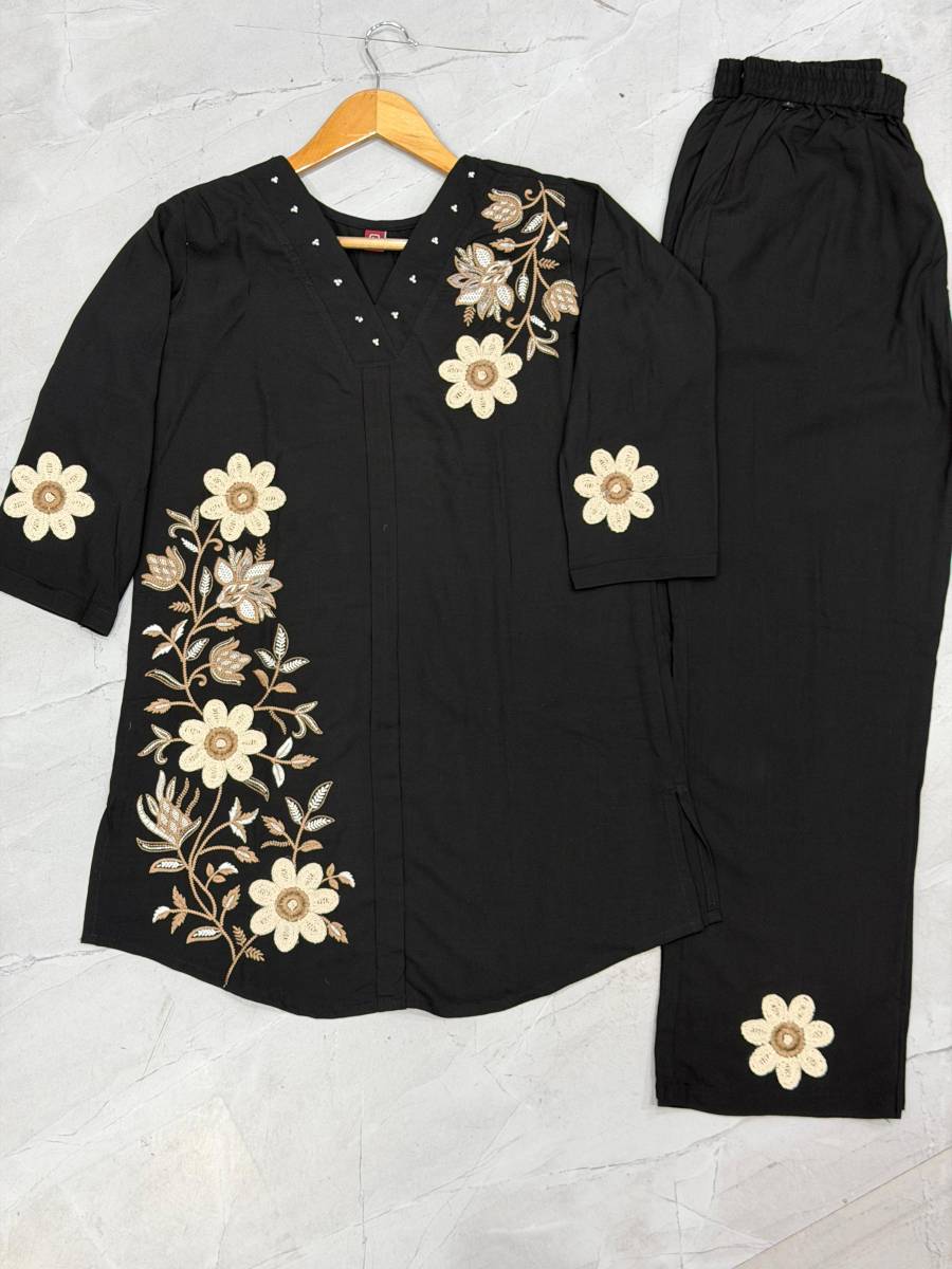 MODERN RAYON MULTI EMBROIDERY THREAD WORK CO-ORD SET DAILY WEAR WHOLESALE PRICE ETHNIC GARMENT (9)