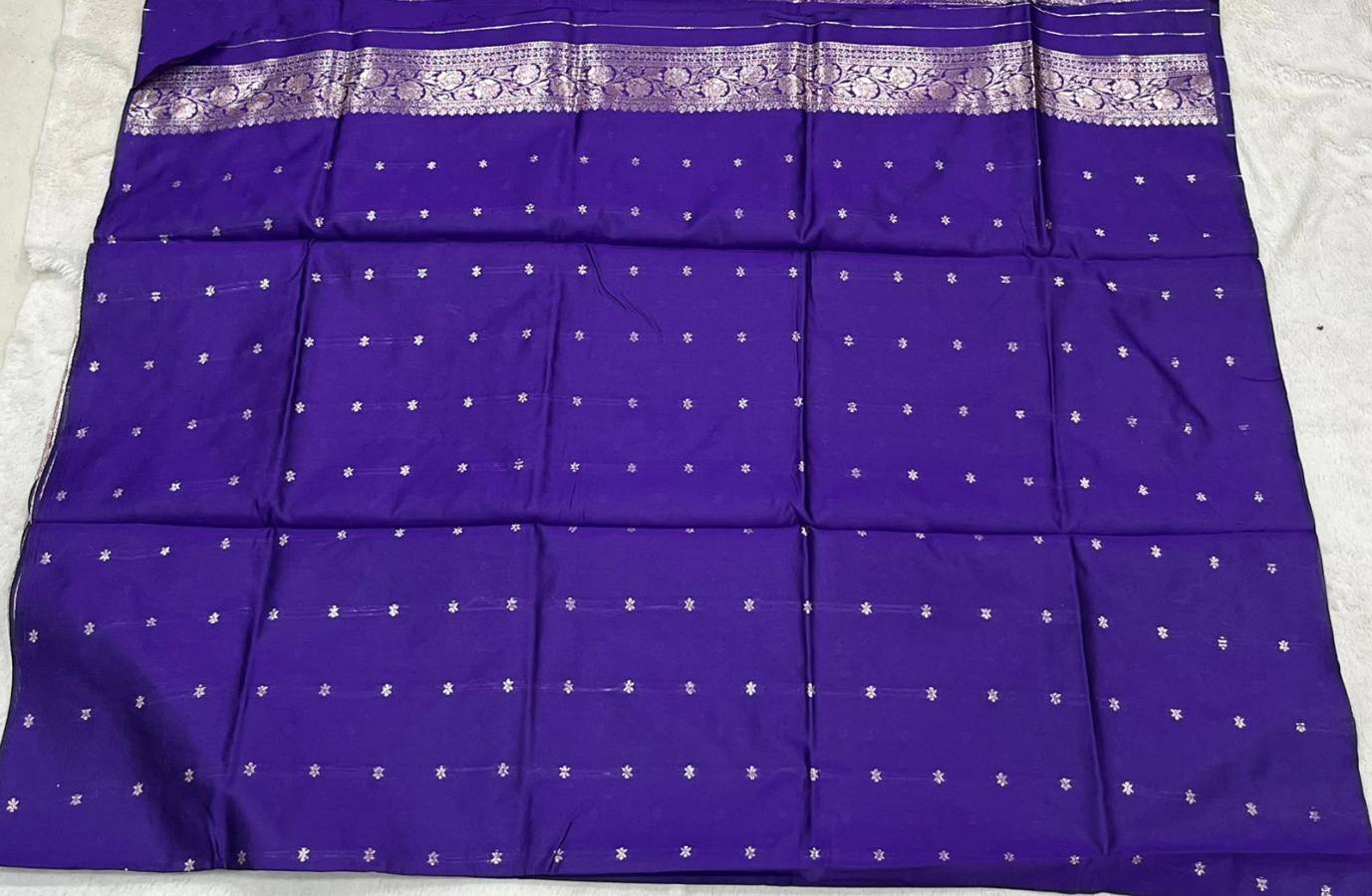MODERN SILK FLOWERS AND MINA & ZARI WEAVING BORDER WORK SAREE WITH UNSTITCHED BLOUSE FESTIVE WEAR WHOLESALE PRICE ETHNIC GARMENT (1)