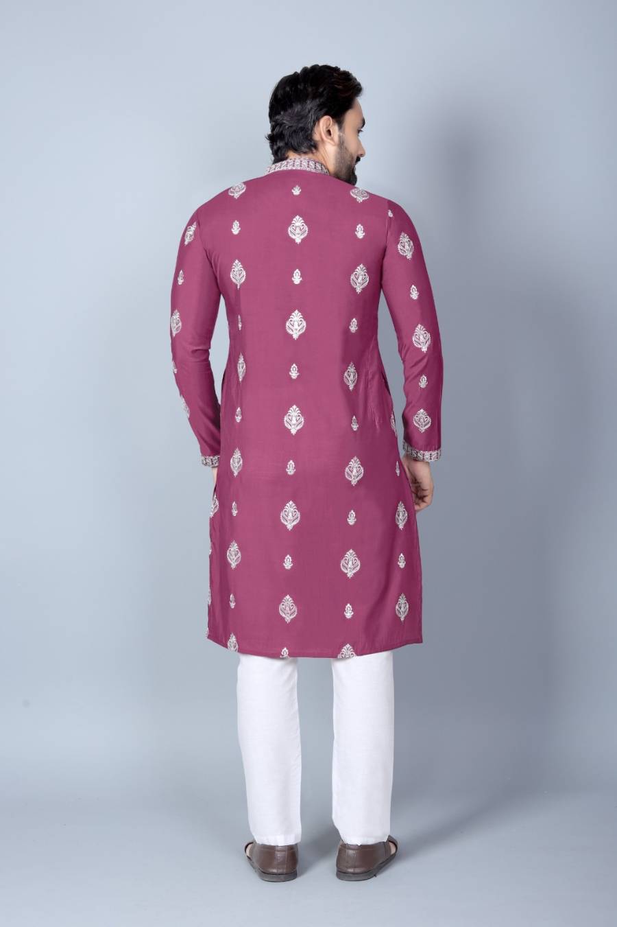 NEW ARRIVAL CHANDERI SILK THREAD WORK MEN'S KURTA PAYJAMA FESTIVE WEAR WHOLESALE PRICE ETHNIC GARMENT (4)