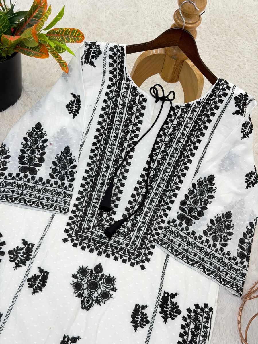 NEW ARRIVAL RAYON BUTTI SILK EMBROIDERY CHAIN STITCH WORK TOP PALAZZO SET CASUAL WEAR WHOLESALE PRICE ETHNIC GARMENT (15)