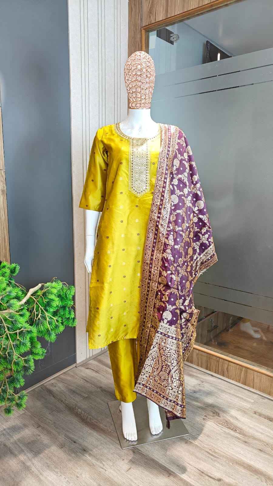 RICH LOOK ART SILK WEAVING WORK TOP BOTTOM WITH DUPATTA FESTIVE WEAR WHOLESALE PRICE ETHNIC GARMENT (7)