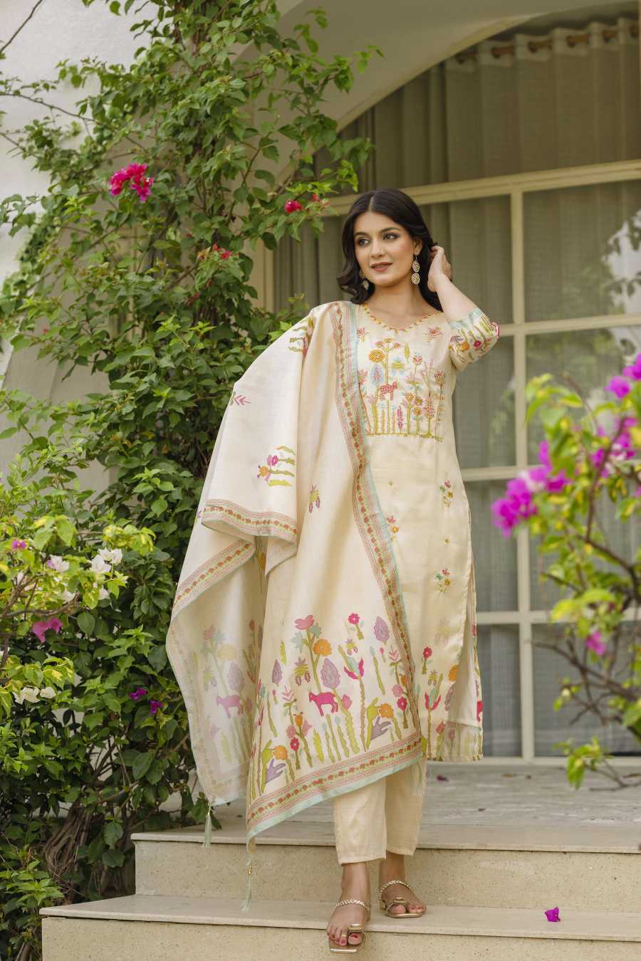 RICH LOOK ASSAM SILK EMBROIDERY BEADS WORK TOP BOTTOM WITH DUPATTA FESTIVE WEAR WHOLESALE PRICE ETHNIC GARMENT (4)