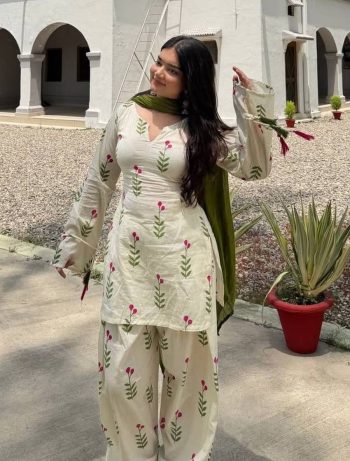 RICH LOOK CAMBRIC COTTON DIGITAL PRINT WORK TOP PATIYALA WITH DUPATTA OFF WHITE AND GREEN