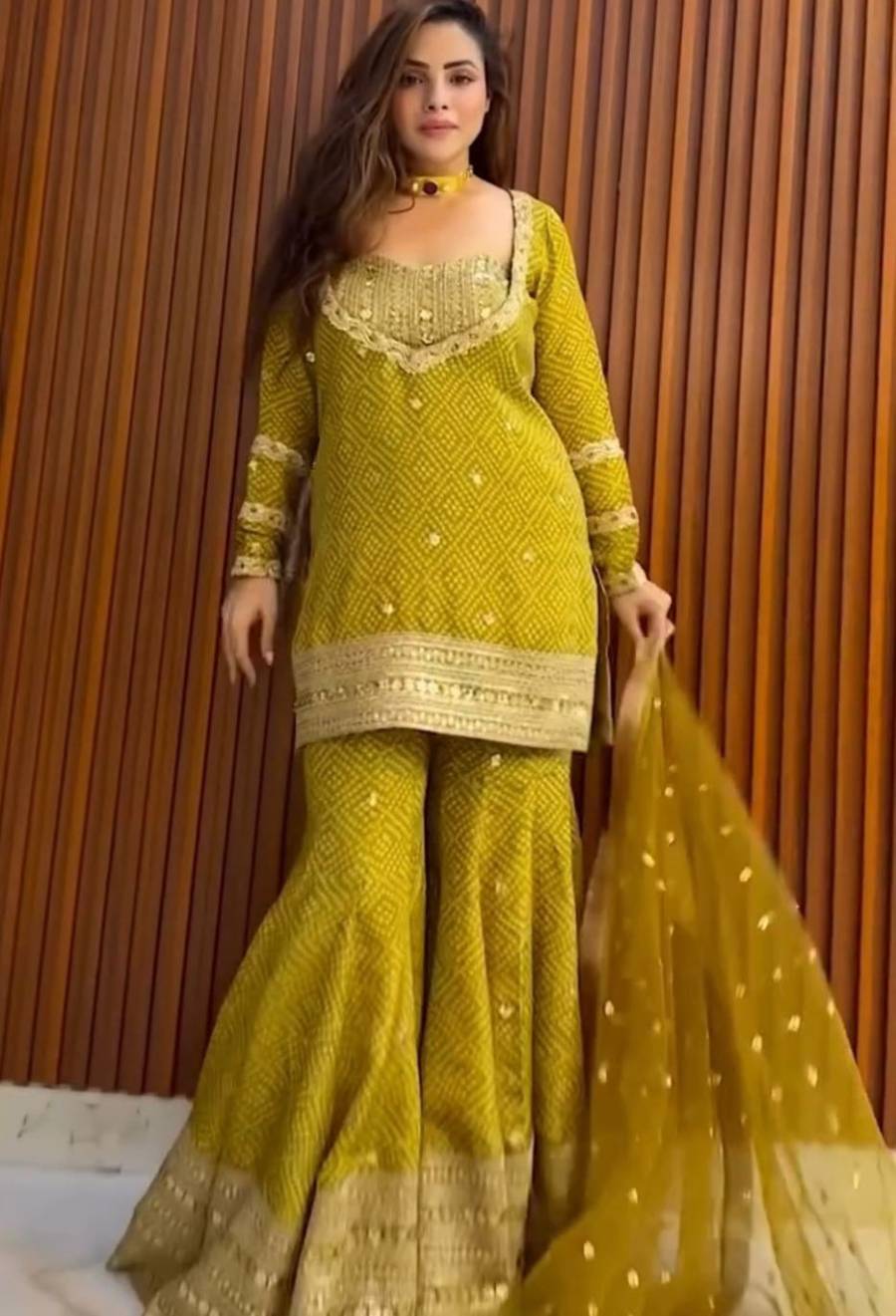 RICH LOOK CHINON SILK DIGITAL PRINT WITH EMBROIDERY 5 MM SEQUENCE WORK TOP SHARARA WITH DUPATTA FESTIVE WEAR WHOLESALE PRICE ETHNIC GARMENT (7)