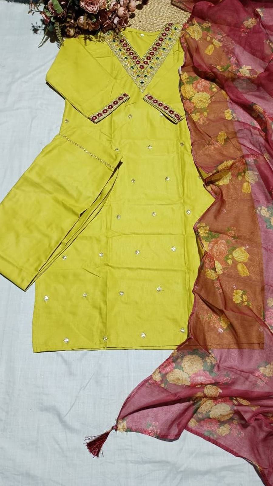 RICH LOOK COTTON SILK EMBROIDERY WORK TOP BOTTOM WITH DUPATTA FESTIVE WEAR WHOLESALE PRICE ETHNIC GARMENT (9)