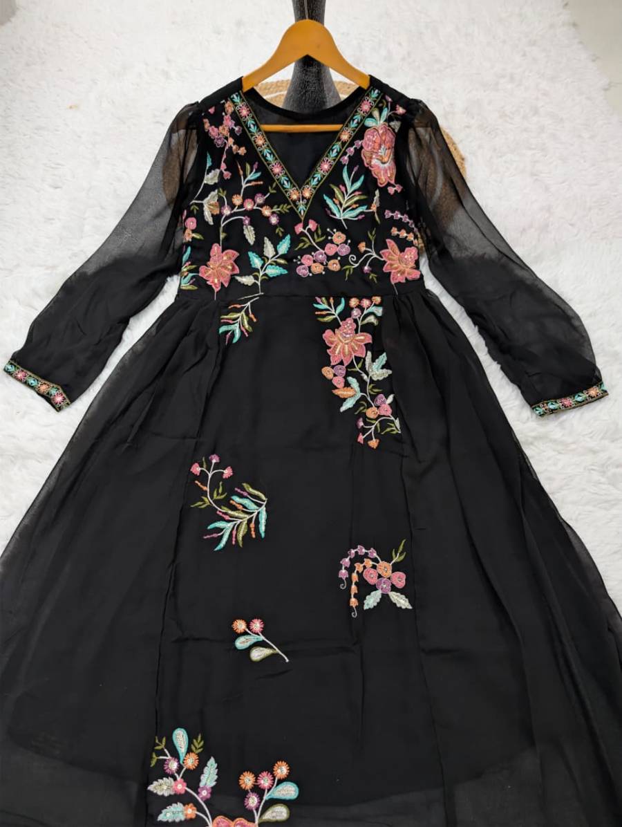RICH LOOK GEORGETTE EMBROIDERY WORK TOP BOTTOM WITH DUPATTA FESTIVE WEAR WHOLESALE PRICE ETHNIC GARMENT (1)