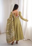 RICH LOOK MUSLIN PRINTED WITH MIRROR LACE WORK GOWN BOTTOM WITH DUPATTA FESTIVE WEAR WHOLESALE PRICE ETHNIC GARMENT (14)