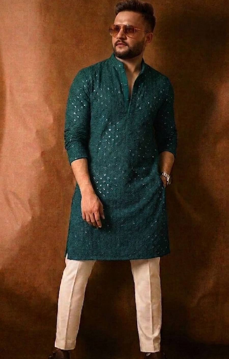 RICH LOOK RAYON THREAD SEQUENCE WORK MEN'S KURTA PAYJAMA FESTIVE WEAR WHOLESALE PRICE ETHNIC GARMENT (3)