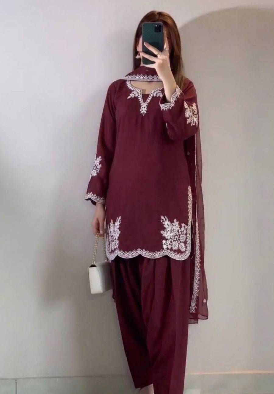RICH LOOK ROMAN COTTON EMBROIDERY WORK TOP PATIYALA WITH DUPATTA FESTIVE WEAR WHOLESALE PRICE ETHNIC GARMENT (2)