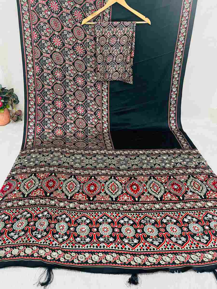 1LATEST GAJJI SILK AJARAKH PRINT AND HEAVY MIRROR WORK SAREE WITH UNSTITCHED BLOUSE CASUAL WEAR WHOLESALE PRICE ETHNIC GARMENT (13)