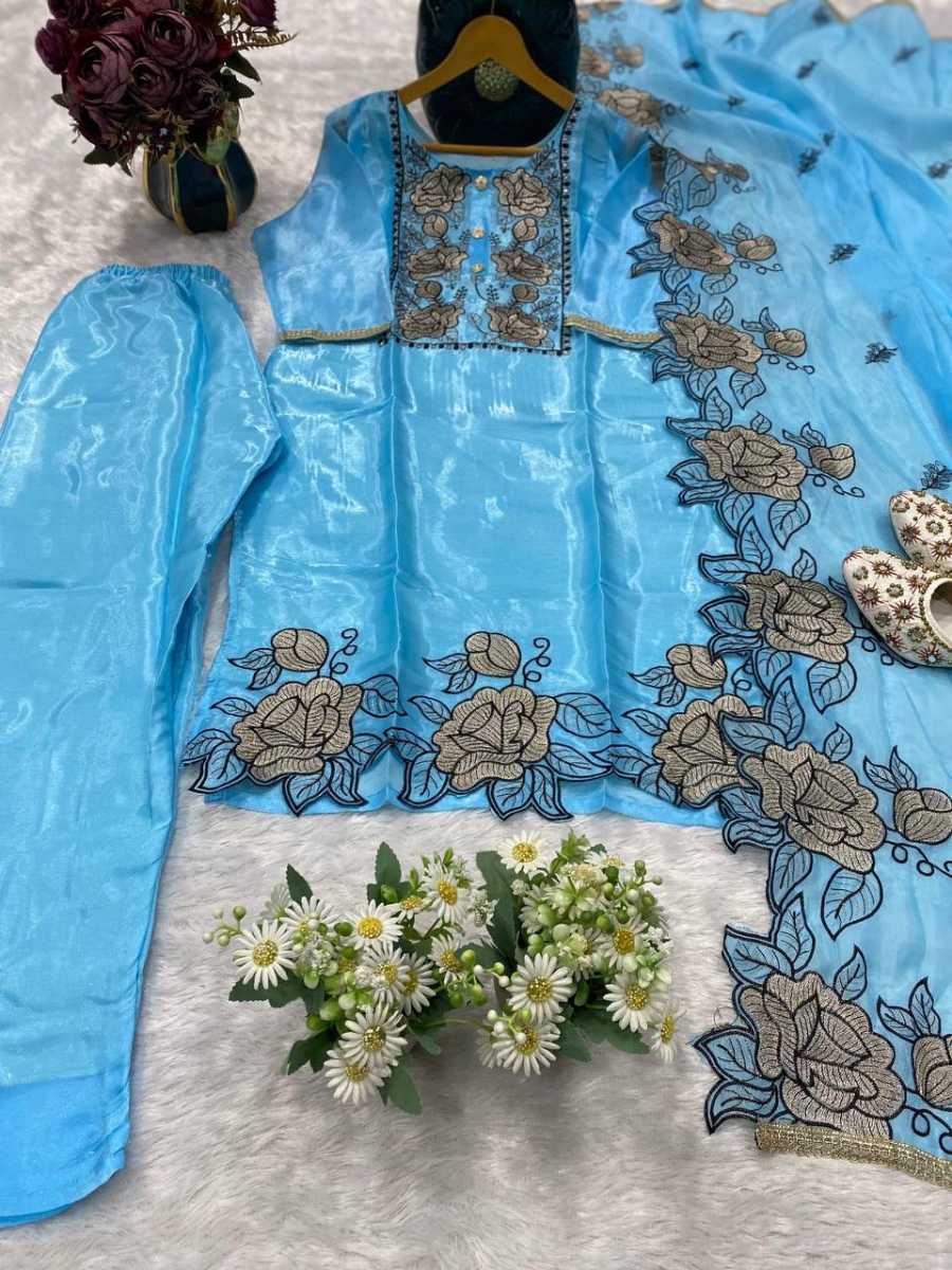 1MODERN GMC SILK EMBROIDERY WORK TOP BOTTOM WITH DUPATTA FESTIVAL WEAR WHOLESALE PRICE ETHNIC GARMENT (17)
