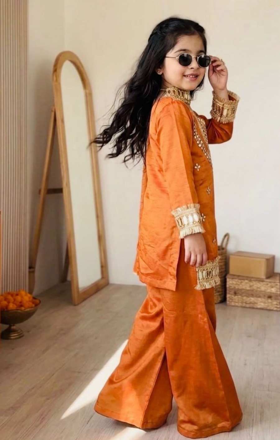 BOLLYWOOD CHINON SILK EMBROIDERY AND MIRROR HAND WORK TOP PALAZZO WITH DUPATTA WEDDING WEAR WHOLESALE PRICE ETHNIC GARMENT (1)