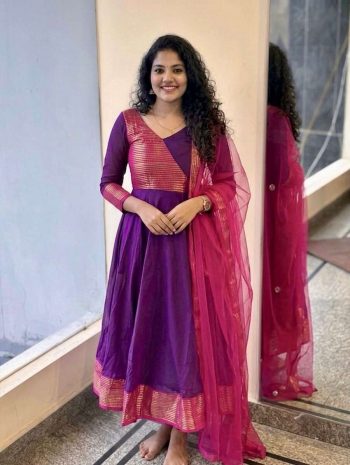 BOLLYWOOD COTTON JACQUARD WEAVING ZARI BORDER GOWN BOTTOM WITH DUPATTA WINE