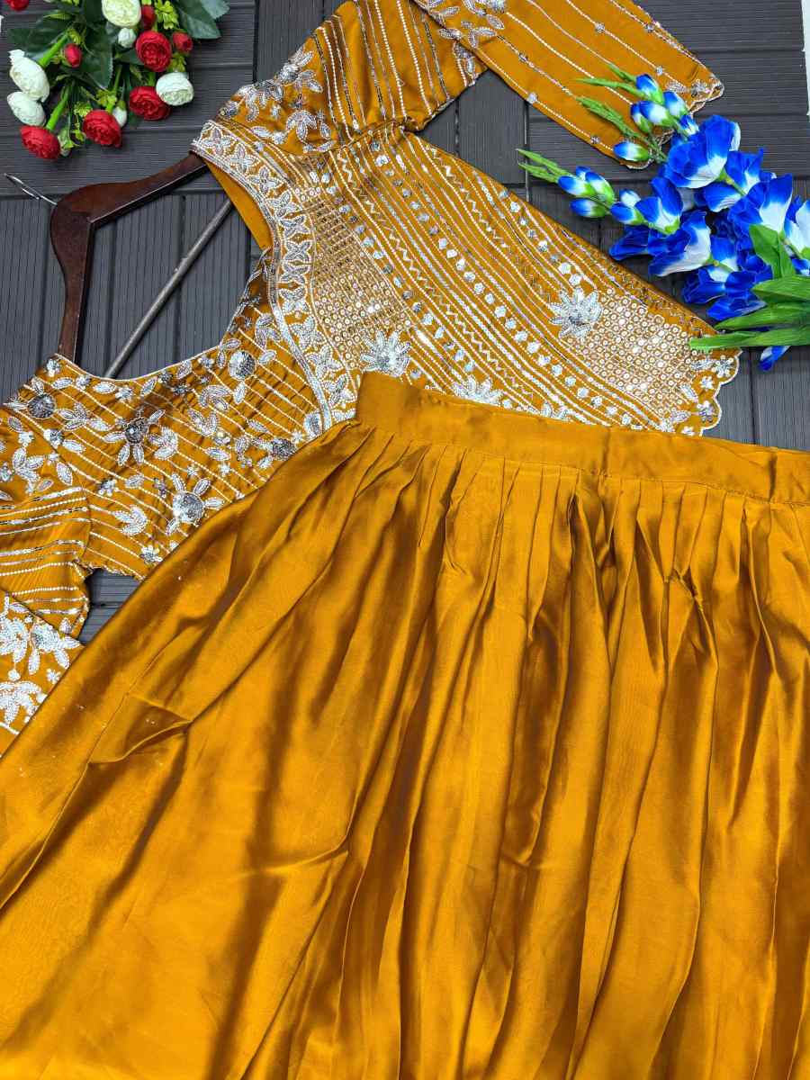 FASHIONABLE RANGOLI SILK EMBROIDEY SEQUENCE WORK LEHENGA CHOLI WITH DUPATTA RECEPTION WEAR WHOLESALE PRICE ETHNIC GARMENT (16)