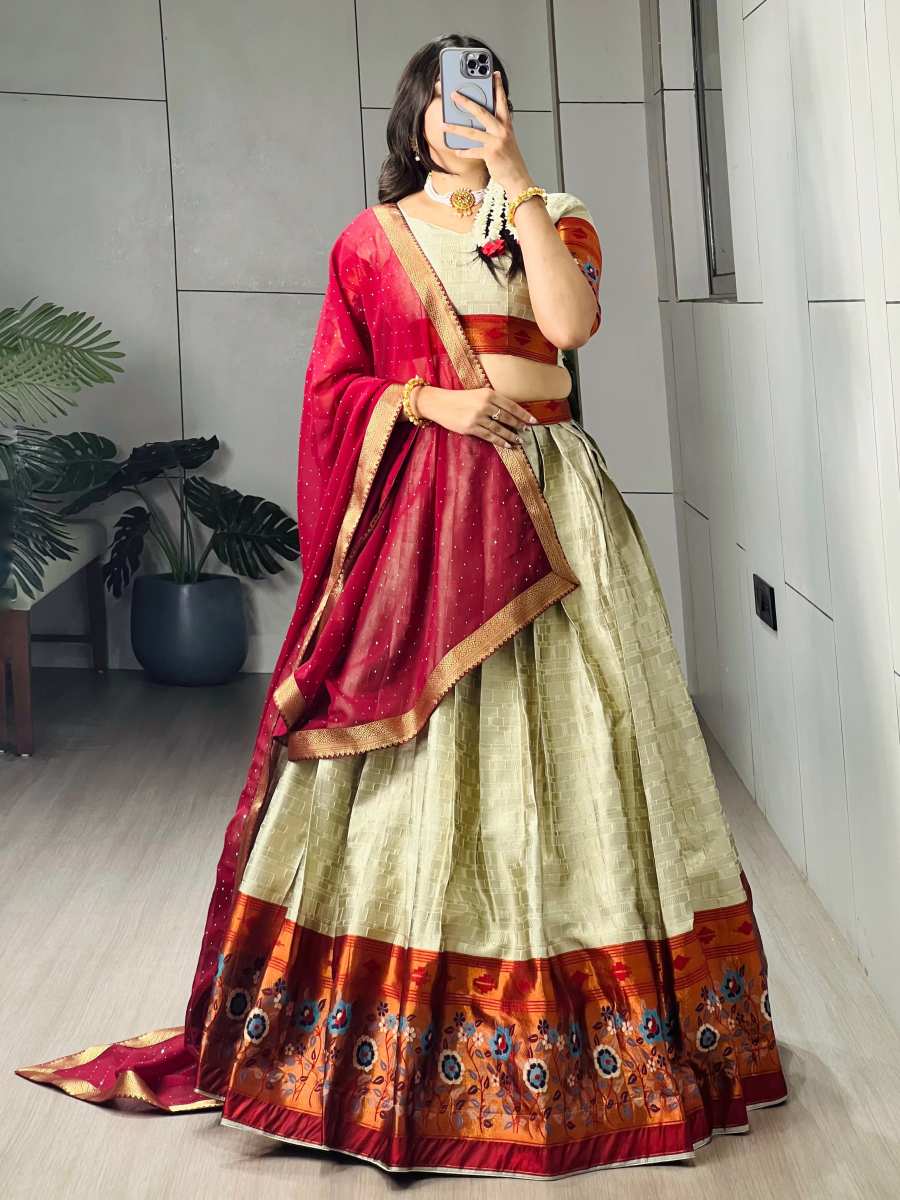 MODERN SILK ZARI WEAVING AND KALAMKARI WEAVING LEHENGA CHOLI WITH DUPATTA FESTIVAL WEAR WHOLESALE PRICE ETHNIC GARMENT (4)