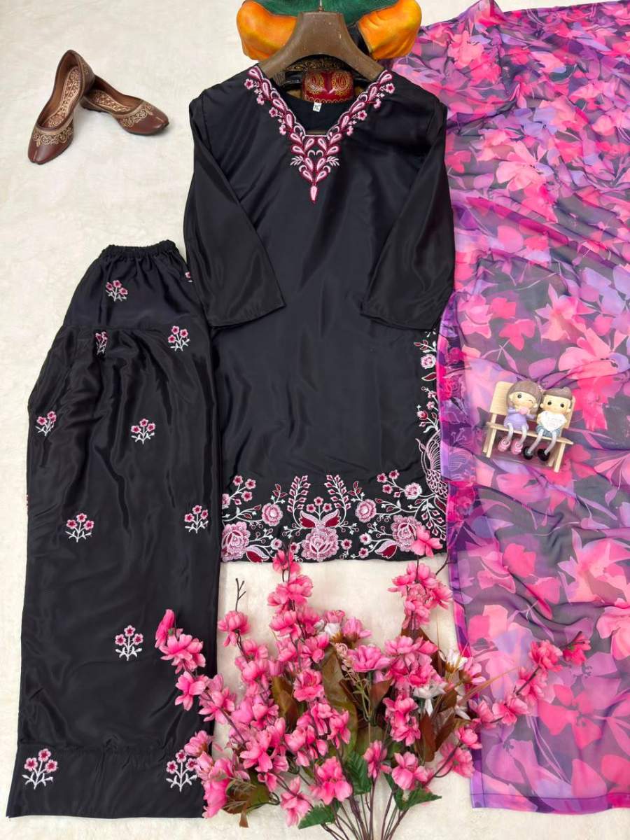 MOST PICKED FRENCH CREPE THREAD EMBROIDERY WORK TOP PATIYALA WITH DUPATTA FESTIVE WEAR WHOLESALE PRICE ETHNIC GARMENT (14)