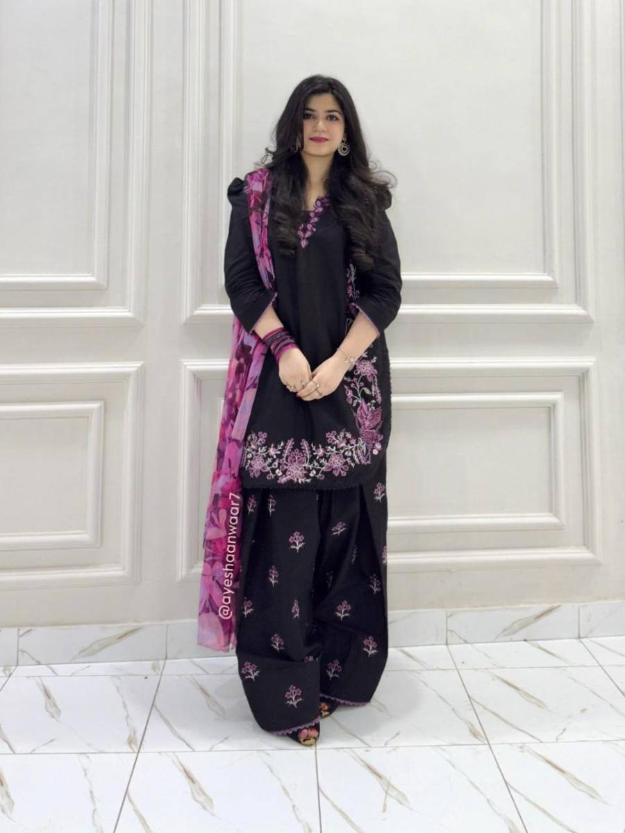 MOST PICKED FRENCH CREPE THREAD EMBROIDERY WORK TOP PATIYALA WITH DUPATTA FESTIVE WEAR WHOLESALE PRICE ETHNIC GARMENT (16)
