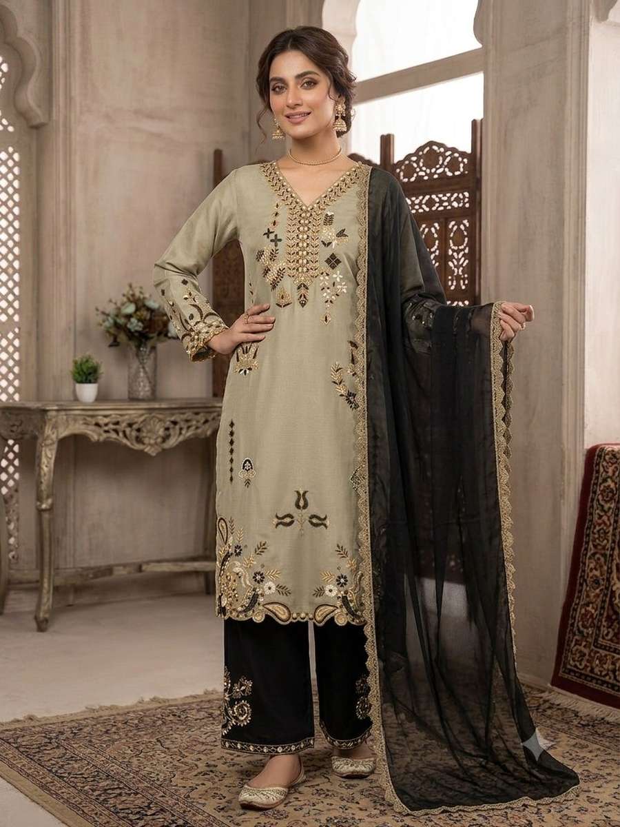 MOST PICKED ROMAN EMBROIDERY WORK TOP PALAZZO WITH DUPATTA CASUAL WEAR WHOLESALE PRICE ETHNIC GARMENT (4)