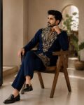 RICH LOOK LACHKA GOLD EMBROIDERY KURTA PENT WEDDING WEAR WHOLESALE PRICE ETHNIC GARMENT (1)