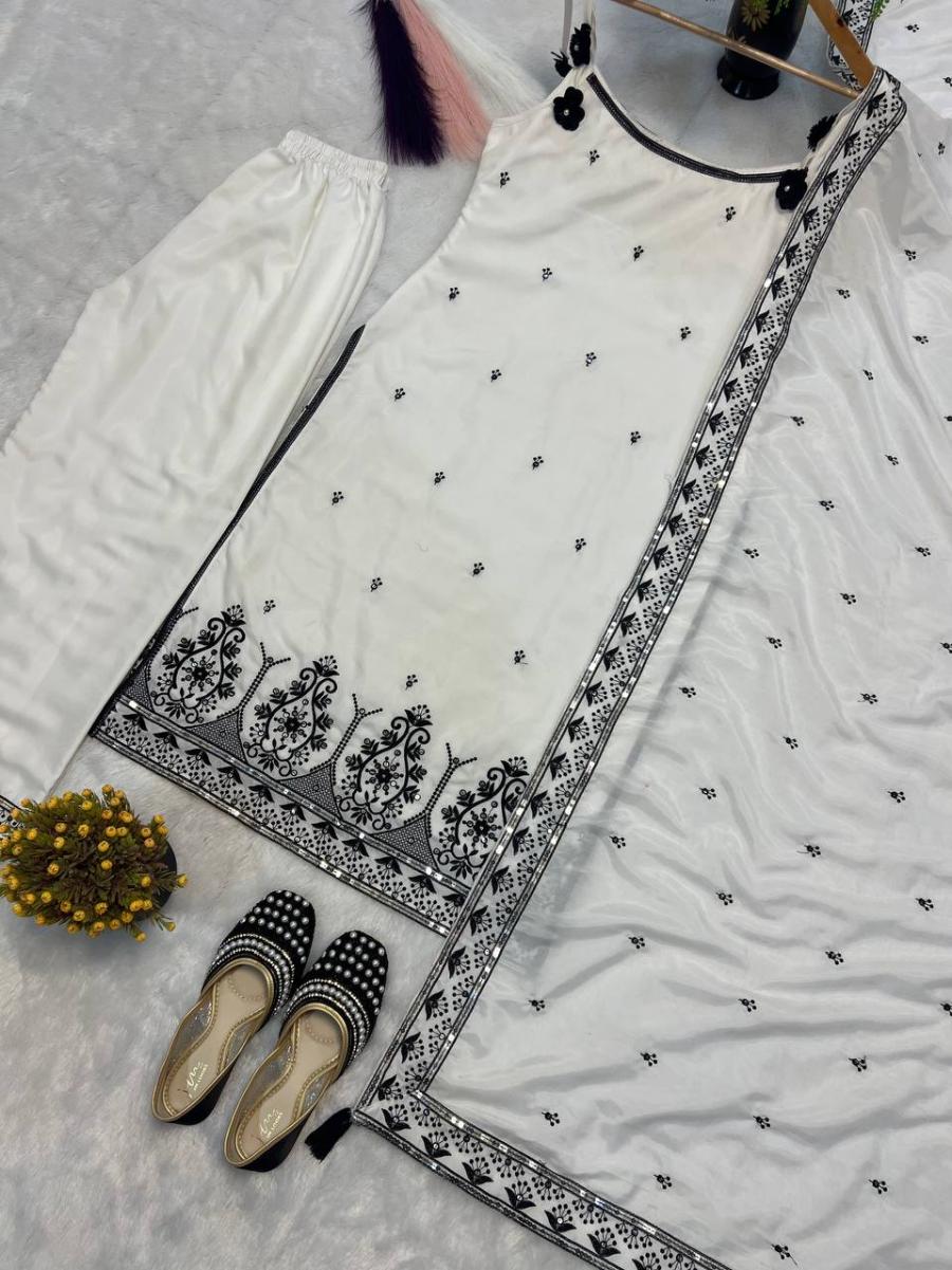 RICH LOOK MASKA COTTON SILK FANCY BORDER WITH MULTI NEEDLE, SEQUENCE, EMBROIDERY WORK TOP BOTTOM WITH DUPATTA FESTIVE WEAR WHOLESALE PRICE ETHNIC GARMENT (21)