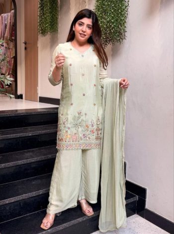 DESGNER FRENCH CREPE SILK EMBROIDERY SEQUENCE WORK TOP BOTTOM WITH DUPATTA MINT