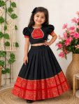 ATTRACTIVE COTTON NARAYAN PET ZARI WEAVING BOARDER WORK KID'S LEHENGA CHOLI WITH DUPATTA BLACK