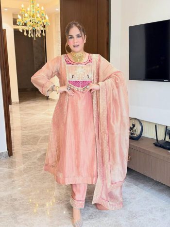 RICH LOOK SALSA BUTTI SILK EMBROIDERY BEADS  WORK GOWN BOTTOM WITH DUPATTA PEACH