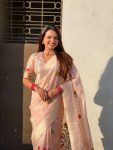FABULOUS-ORGANZA-MEENAKARI-ZARI-WOVEN-WORK-SAREE-WITH-UNSTITCHED-BLOUSE-WEDDING-WEAR-WHOLESALE-PRICE-ETHNIC-GARMENT-6.jpg