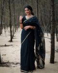 MODERN BANARASI SILK WEAVING WORK SAREE WITH UNSTITCHED BLOUSE BLACK