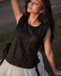 NEW-ARRIVAL-SLUB-COTTON-GOLDEN-RHINESTONE-HOT-FIX-WORK-TOP-DAILY-WEAR-WHOLESALE-PRICE-ETHNIC-GARMENT-3.jpg