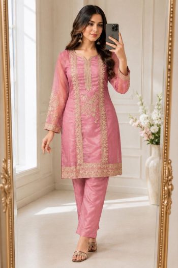 RICH LOOK GMY SILK EMBROIDERY SEQUENCE THREAD WORK TOP PENT SET BABY PINK