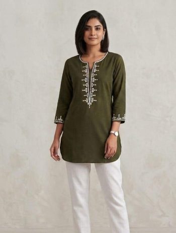 RICH LOOK VATICAN EMBROIDERY  WROK SHORT KURTI MEHNDI