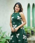 7MODERN SLUB COTTON PRINTED WORK TOP BOTTOM SET DAILY WEAR WHOLESALE PRICE ETHNIC GARMENT (3)