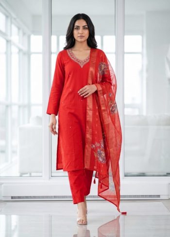 ATTRACTIV VISCOSE ROMAN HAND WORK TOP BOTTOM WITH DUPATTA RED