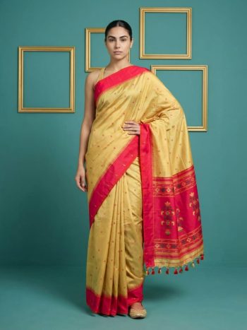 ATTRACTIVE HANDLOOM SILK ZARI WEAVING , WOVEN CONTRAST MUNIYA BORDER  SAREE WITH UNSTITCHED BLOUSE CREAM AND RED