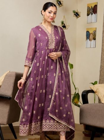 DESIGNER HEAVY FAUX RAYON EMBROIDERED 3MM SEQUENCE AND CHIKU DHAGA WORK TOP BOTTOM WITH DUPATTA LAVENDER