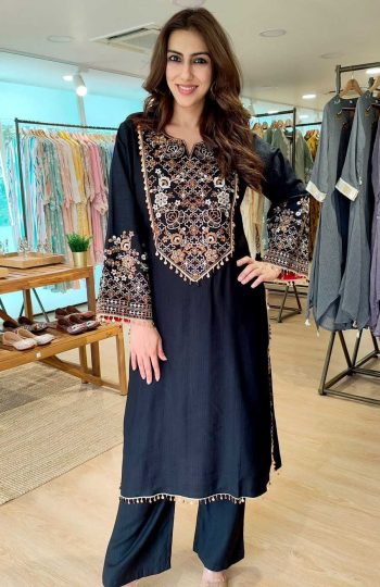 DESIGNER ROMAN SILK EMBROIDERY THREAD WORK  TOP PENT SET BLACK