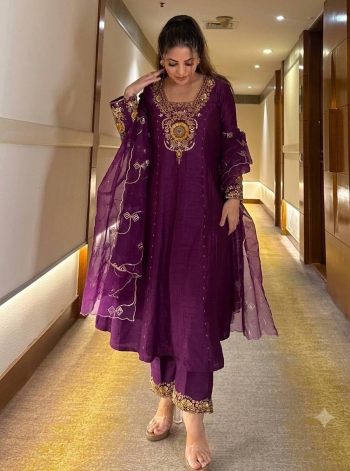 DESIGNER VICHITRA SILK SEQUENCE + ZARI EMBROIDERY WORK ANARKALI BOTTOM WITH DUPATTA PURPLE