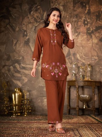 FABULOUS HEAVY RAYON MULTI EMBROIDERY THREAD WITH HAND WORK CO-ORD SET  ORANGE