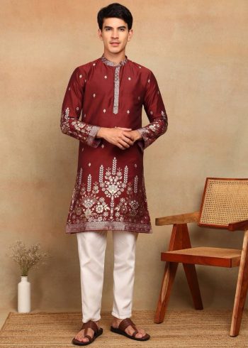 GEORGEOUS PREMIUM COTTON SILK DAMAN DESIGN WEAVING MEN'S KURTA PAYJAMA MAROON