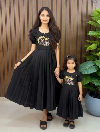 LATEST PURE ROMAN COTTON  SILK HEAVY HANDWORK WITH MULTI EMBROIDERY WORK MOTHER DAUTHER COMBO SET BLACK