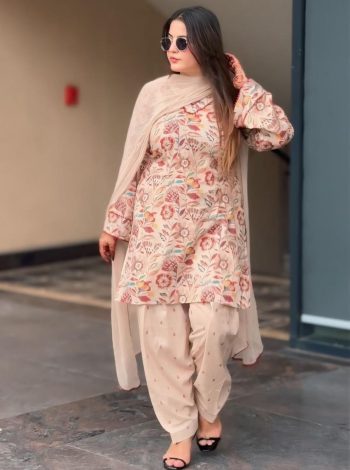 MODERN CAMBRIC COTTON PRINTED WITH GPU LACE BORDER WORK TOP PATIYALA WITH DUPATTA OFF WHITE AND RED